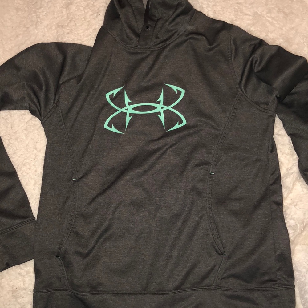 UNDER ARMOR SWEATSHIRT